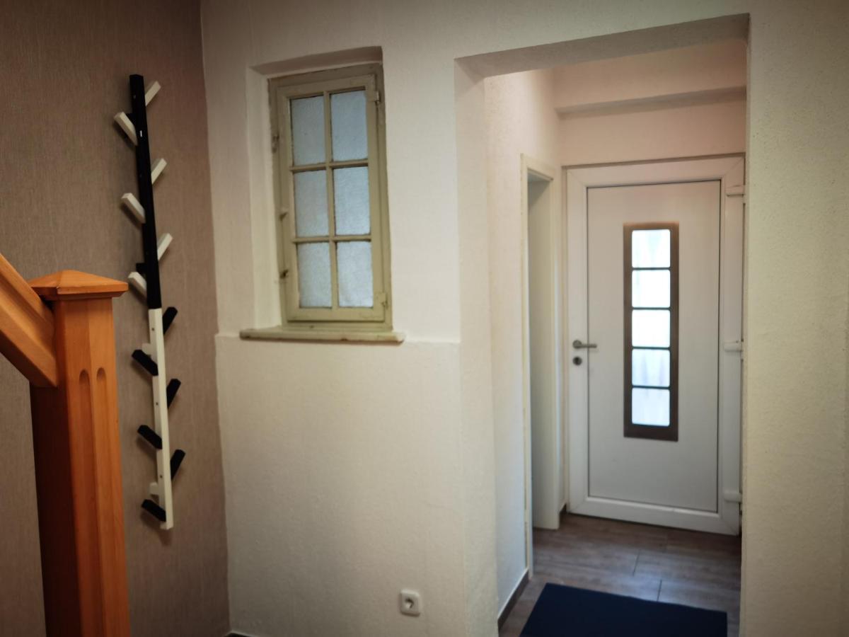 Modernes Behagliches Haus Mit Kamin, Terrasse Und Garten Magdeburgo Exterior foto